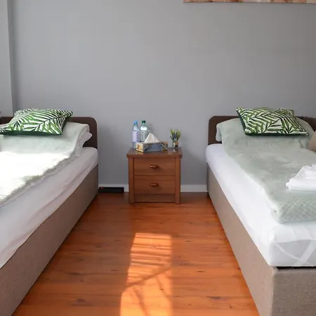 Apartament Kawalerka Ikara *